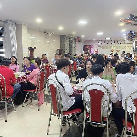 Nhu Hien Hotel Hué Eksteriør billede
